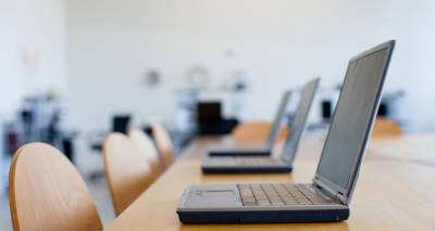 &Lambda;ή&mu;&nu;&omicron;&sigmaf;: &Epsilon;&pi;&iota;&delta;&omicron;&tau;&omicron;ύ&mu;&epsilon;&nu;&alpha; &sigma;&epsilon;&mu;&iota;&nu;ά&rho;&iota;&alpha; &epsilon;&rho;&gamma;&alpha;&zeta;&omicron;&mu;έ&nu;&omega;&nu; | Έ&omega;&sigmaf; 600&euro; &eta; &alpha;&xi;ί&alpha; &Epsilon;&kappa;&pi;&alpha;&iota;&delta;&epsilon;&upsilon;&tau;&iota;&kappa;&omicron;ύ &Epsilon;&pi;&iota;&delta;ό&mu;&alpha;&tau;&omicron;&sigmaf;