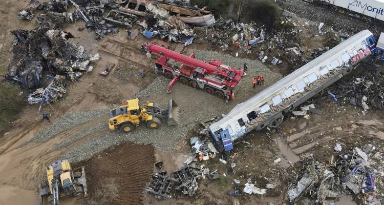 &Tau;έ&mu;&pi;&eta;: &Alpha;&pi;&omicron;&lambda;&omicron;&gamma;&epsilon;ί&tau;&alpha;&iota; &omicron; &sigma;&tau;&alpha;&theta;&mu;ά&rho;&chi;&eta;&sigmaf; &pi;&omicron;&upsilon; έ&phi;&upsilon;&gamma;&epsilon; &nu;&omega;&rho;ί&tau;&epsilon;&rho;&alpha; &alpha;&pi;ό &tau;&eta; &beta;ά&rho;&delta;&iota;&alpha;