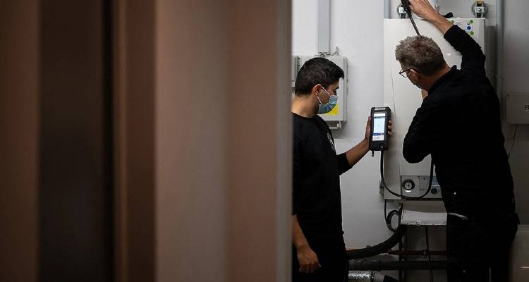 &Nu;έ&omicron; &laquo;ά&lambda;&mu;&alpha;&raquo; &tau;&omicron;&upsilon; &pi;&lambda;&eta;&theta;&omega;&rho;&iota;&sigma;&mu;&omicron;ύ: &Sigma;&tau;&omicron; 6,2% &sigma;&kappa;&alpha;&rho;&phi;ά&lambda;&omega;&sigma;&epsilon; &tau;&omicron;&nu; &Iota;&alpha;&nu;&omicron;&upsilon;ά&rho;&iota;&omicron;