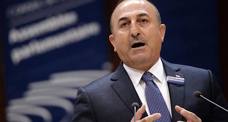 &Epsilon;&lambda;&lambda;&eta;&nu;&omicron;&tau;&omicron;&upsilon;&rho;&kappa;&iota;&kappa;ά: &Epsilon;&pi;&iota;&sigma;&tau;&rho;&omicron;&phi;ή &sigma;&tau;&omicron; &laquo;casus belli&raquo; &alpha;&pi;ό &Tau;&sigma;&alpha;&beta;&omicron;ύ&sigma;&omicron;&gamma;&lambda;&omicron;&upsilon;