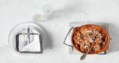 Κυριακή, γιορτή και σχόλη...