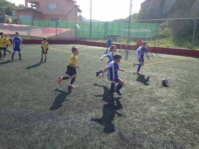 &Sigma;&epsilon; &epsilon;&xi;έ&lambda;&iota;&xi;&eta; &tau;&omicron; &laquo;Lemnos Junior Tournament 5x5&raquo; (photos)