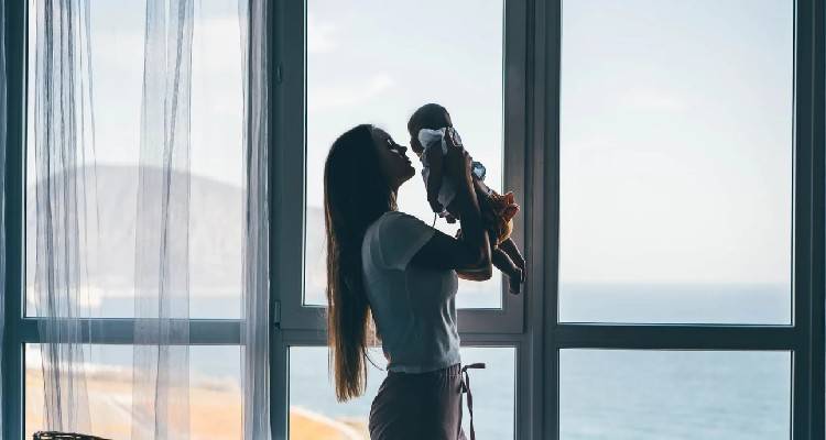 &Tau;&iota; &alpha;&lambda;&lambda;ά&zeta;&epsilon;&iota; &sigma;&tau;&eta;&nu; ά&delta;&epsilon;&iota;&alpha; &kappa;&alpha;&iota; &tau;&omicron; &epsilon;&pi;ί&delta;&omicron;&mu;&alpha; &mu;&eta;&tau;&rho;ό&tau;&eta;&tau;&alpha;&sigmaf; | &Alpha;&upsilon;&xi;ά&nu;&omicron;&nu;&tau;&alpha;&iota; &kappa;&alpha;&tau;ά 50% &omicron;&iota; &pi;&alpha;&rho;&omicron;&chi;έ&sigmaf;