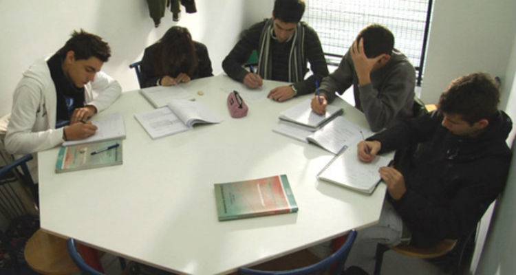 Σύνδεσμος ιδιωτικών φροντιστηρίων Λήμνου: «Ξεκινάμε αγώνα κατά των παράνομων φροντιστηρίων» (mp3)