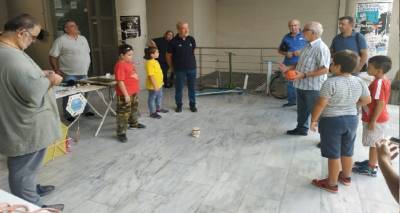 &Eta; &Lambda;ή&mu;&nu;&omicron;&sigmaf; &alpha;&nu;&alpha;&beta;&iota;ώ&nu;&epsilon;&iota; &pi;&alpha;&lambda;&iota;ά &pi;&alpha;&iota;&chi;&nu;ί&delta;&iota;&alpha; | &Pi;&rho;ό&tau;&epsilon;&iota;&nu;&epsilon; &kappa;&iota; &epsilon;&sigma;ύ &tau;&iota; &sigma;&upsilon;&nu;ή&theta;&iota;&zeta;&epsilon;&sigmaf;  &nu;&alpha; &pi;&alpha;ί&zeta;&epsilon;&iota;&sigmaf;
