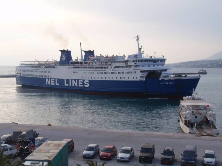 &Mu;&epsilon;&iota;ώ&nu;&epsilon;&tau;&alpha;&iota; &omicron; &kappa;ί&nu;&delta;&upsilon;&nu;&omicron;&sigmaf; &xi;&alpha;&phi;&nu;&iota;&kappa;&omicron;ύ &theta;&alpha;&nu;ά&tau;&omicron;&upsilon; &tau;&eta;&sigmaf; &Nu;&Epsilon;&Lambda;;