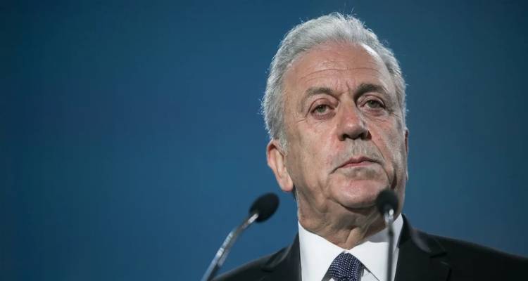&laquo;Qatargate&raquo;: &Gamma;&iota;&alpha;&tau;ί &tau;&omicron; έ&nu;&tau;&alpha;&lambda;&mu;&alpha; &kappa;&alpha;&tau;ά &tau;&omicron;&upsilon; &Delta;&eta;&mu;ή&tau;&rho;&eta; &Alpha;&beta;&rho;&alpha;&mu;ό&pi;&omicron;&upsilon;&lambda;&omicron;&upsilon; &epsilon;&kappa;&delta;ό&theta;&eta;&kappa;&epsilon; &tau;έ&sigma;&sigma;&epsilon;&rho;&alpha; &chi;&rho;ό&nu;&iota;&alpha; &mu;&epsilon;&tau;ά