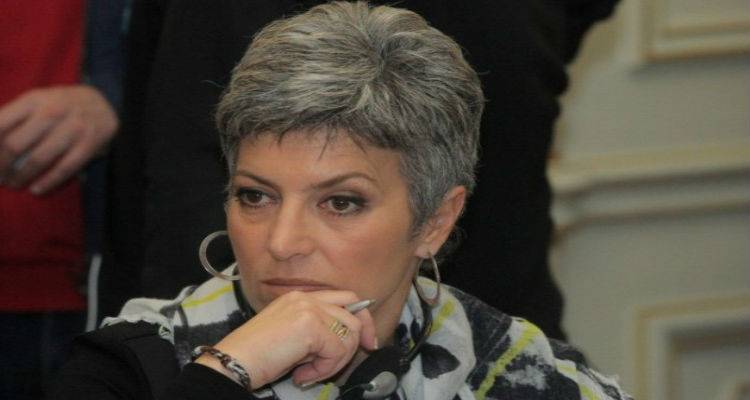 &Kappa;&upsilon;&rho;ί&tau;&sigma;&eta; &gamma;&iota;&alpha; &pi;&rho;&omicron;&sigma;&phi;&upsilon;&gamma;&iota;&kappa;ό: &laquo;&Delta;&epsilon;&nu; &mu;&pi;&omicron;&rho;&epsilon;ί &eta; &Pi;&epsilon;&rho;&iota;&phi;έ&rho;&epsilon;&iota;&alpha; &nu;&alpha; &epsilon;ί&nu;&alpha;&iota; &tau;&upsilon;&pi;&iota;&kappa;ό&sigmaf; &delta;&iota;&alpha;&chi;&epsilon;&iota;&rho;&iota;&sigma;&tau;ή&sigmaf; &kappa;&upsilon;&beta;&epsilon;&rho;&nu;&eta;&tau;&iota;&kappa;ώ&nu; &kappa;&alpha;&iota; &epsilon;&upsilon;&rho;&omega;&pi;&alpha;ϊ&kappa;ώ&nu; &alpha;&pi;&omicron;&phi;ά&sigma;&epsilon;&omega;&nu;&raquo;