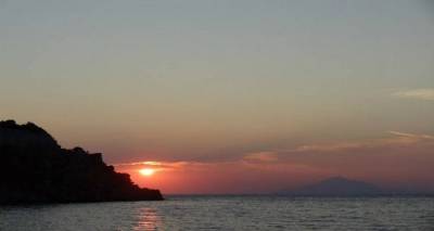 &Eta; &Lambda;ή&mu;&nu;&omicron;&sigmaf; &tau;&eta;&sigmaf; &Chi;&rho;ύ&sigma;&alpha;&sigmaf; &Zeta;&alpha;&rho;&kappa;&alpha;&lambda;ή (photos)