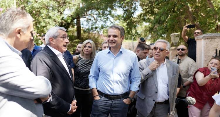 &Eta; &Nu;&Delta; &epsilon;&pi;&iota;&sigma;&tau;&rho;&alpha;&tau;&epsilon;ύ&epsilon;&iota; &laquo;&beta;&alpha;&rho;&iota;ά &omicron;&nu;ό&mu;&alpha;&tau;&alpha;&raquo; &gamma;&iota;&alpha; &pi;&epsilon;&rho;&iota;&omicron;&delta;&epsilon;ί&epsilon;&sigmaf; &sigma;&tau;&eta;&nu; &pi;&epsilon;&rho;&iota;&phi;έ&rho;&epsilon;&iota;&alpha;, &delta;&iota;&alpha;&rho;&kappa;&epsilon;ί&sigmaf; &omicron;&iota; &epsilon;&xi;&omicron;&rho;&mu;ή&sigma;&epsilon;&iota;&sigmaf; &Mu;&eta;&tau;&sigma;&omicron;&tau;ά&kappa;&eta;