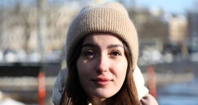 4 &chi;&rho;ό&nu;&iota;&alpha; &alpha;&pi;ό &tau;&eta;&nu; &epsilon;&iota;&sigma;&beta;&omicron;&lambda;ή &sigma;&tau;&eta;&nu; &Omicron;&upsilon;&kappa;&rho;&alpha;&nu;ί&alpha;, έ&phi;&eta;&beta;&eta; &pi;&epsilon;&rho;&iota;&gamma;&rho;ά&phi;&epsilon;&iota; &sigma;&tau;&omicron; iefimerida &lambda;&epsilon;&pi;&tau;ό &pi;&rho;&omicron;&sigmaf; &lambda;&epsilon;&pi;&tau;ό &pi;ώ&sigmaf; &beta;ί&omega;&sigma;&epsilon; &tau;&eta; &phi;&rho;ί&kappa;&eta; &tau;&omicron;&upsilon; &pi;&omicron;&lambda;έ&mu;&omicron;&upsilon;