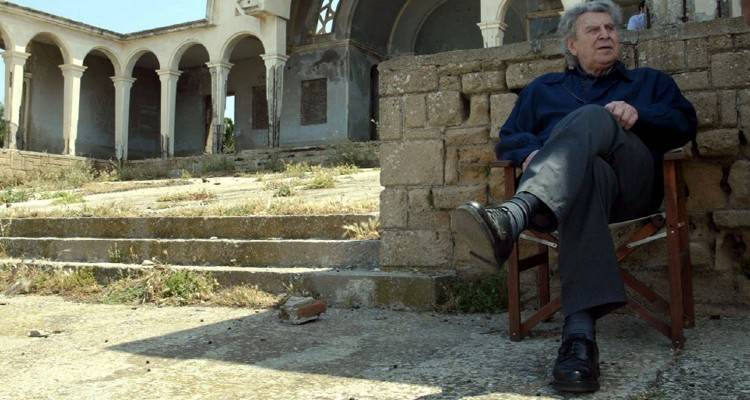 &Mu;ί&kappa;&eta;&sigmaf; &Theta;&epsilon;&omicron;&delta;&omega;&rho;ά&kappa;&eta;&sigmaf;: &Omicron;&iota; &pi;έ&nu;&tau;&epsilon; &delta;&iota;&alpha;&theta;ή&kappa;&epsilon;&sigmaf;, &tau;&omicron; ά&gamma;&nu;&omega;&sigma;&tau;&omicron; &pi;&epsilon;&rho;&iota;&epsilon;&chi;ό&mu;&epsilon;&nu;ό &tau;&omicron;&upsilon;&sigmaf; &kappa;&alpha;&iota; &tau;&omicron; &tau;&epsilon;&sigma;&tau; DNA &pi;&omicron;&upsilon; &zeta;&eta;&tau;ά &omicron; &Nu;ί&kappa;&omicron;&sigmaf; &Kappa;&omicron;&upsilon;&rho;ή&sigmaf;