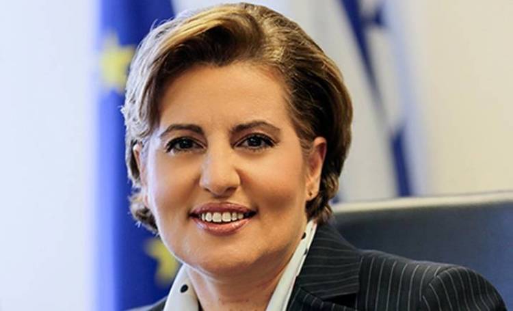 Ένσταση κατά της εκλογής της Χριστιάνας Καλογήρου από τέσσερις πολίτες