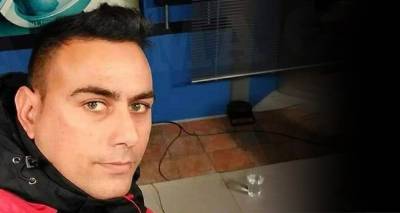 &Alpha;&lambda;&epsilon;&xi;&alpha;&nu;&delta;&rho;&omicron;ύ&pi;&omicron;&lambda;&eta;: &Alpha;&upsilon;&tau;ό&sigmaf; &epsilon;ί&nu;&alpha;&iota; &omicron; &sigma;&upsilon;&zeta;&upsilon;&gamma;&omicron;&kappa;&tau;ό&nu;&omicron;&sigmaf; - &Sigma;&kappa;ό&tau;&omega;&sigma;&epsilon; &sigma;&tau;&omicron; &xi;ύ&lambda;&omicron; &tau;&eta;&nu; 29&chi;&rho;&omicron;&nu;&eta; &Tau;&zeta;&epsilon;&beta;&rho;&iota;έ