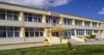 Το Γυμνάσιο Μούδρου ευχαριστεί το Παλλημνιακό Σχολικό Ταμείο για τη δωρεά του