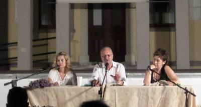 &Eta; &Mu;&alpha;&rho;ί&alpha; &Lambda;&iota;ά&sigma;&kappa;&alpha;-&Mu;&alpha;&upsilon;&rho;ά&kappa;&eta; &pi;&alpha;&rho;&omicron;&upsilon;&sigma;ί&alpha;&sigma;&epsilon; &tau;&omicron; &nu;έ&omicron; &tau;&eta;&sigmaf; &beta;&iota;&beta;&lambda;ί&omicron; &sigma;&tau;&eta; &Lambda;ή&mu;&nu;&omicron; | &Pi;&alpha;&rho;&omicron;ύ&sigma;&alpha; &kappa;&alpha;&iota; &eta; &Mu;&alpha;&rho;ί&alpha; &Lambda;&alpha;&mu;&pi;&alpha;&delta;&alpha;&rho;ί&delta;&omicron;&upsilon;-&Pi;ό&theta;&omicron;&upsilon; (photos)