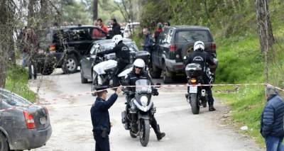 &Iota;&omega;ά&nu;&nu;&iota;&nu;&alpha;: &Alpha;&upsilon;&tau;&omicron;&kappa;&tau;&omicron;&nu;ί&alpha; &delta;&epsilon;ί&chi;&nu;&epsilon;&iota; &eta; &iota;&alpha;&tau;&rho;&omicron;&delta;&iota;&kappa;&alpha;&sigma;&tau;&iota;&kappa;ή &epsilon;&xi;έ&tau;&alpha;&sigma;&eta; &sigma;&tau;&eta; &sigma;&omicron;&rho;ό &pi;&omicron;&upsilon; &epsilon;&nu;&tau;&omicron;&pi;ί&sigma;&tau;&eta;&kappa;&epsilon; &sigma;&epsilon; &sigma;&alpha;&kappa;&omicron;ύ&lambda;&epsilon;&sigmaf; | &Beta;&rho;έ&theta;&eta;&kappa;&epsilon; &kappa;&alpha;&iota; &sigma;&eta;&mu;&epsilon;ί&omega;&mu;&alpha;