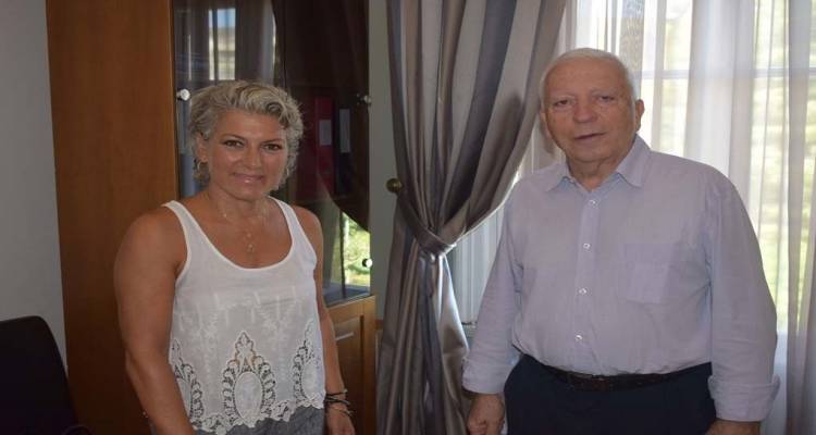 &Eta; &Lambda;&Alpha;&Sigma; &Beta;. &Alpha;&iota;&gamma;&alpha;ί&omicron;&upsilon; &kappa;&alpha;&upsilon;&tau;&eta;&rho;&iota;ά&zeta;&epsilon;&iota; &tau;&eta;&nu; &alpha;&nu;&alpha;&kappa;&omicron;ί&nu;&omega;&sigma;&eta; &Mu;&omicron;&upsilon;&tau;&zeta;&omicron;ύ&rho;&eta; &gamma;&iota;&alpha; &tau;&eta;&lambda;&epsilon;ϊ&alpha;&tau;&rho;&iota;&kappa;ή &sigma;&tau;&alpha; &nu;&eta;&sigma;&iota;ά