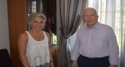 &Eta; &Lambda;&Alpha;&Sigma; &Beta;. &Alpha;&iota;&gamma;&alpha;ί&omicron;&upsilon; &kappa;&alpha;&upsilon;&tau;&eta;&rho;&iota;ά&zeta;&epsilon;&iota; &tau;&eta;&nu; &alpha;&nu;&alpha;&kappa;&omicron;ί&nu;&omega;&sigma;&eta; &Mu;&omicron;&upsilon;&tau;&zeta;&omicron;ύ&rho;&eta; &gamma;&iota;&alpha; &tau;&eta;&lambda;&epsilon;ϊ&alpha;&tau;&rho;&iota;&kappa;ή &sigma;&tau;&alpha; &nu;&eta;&sigma;&iota;ά