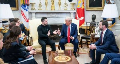 Ο Τραμπ θέλει ο Ζελένσκι, ταπεινωτικά, να δηλώσει ότι μετάνιωσε για τον τσακωμό -Τι εκτιμούν ειδικοί ότι θα γίνει