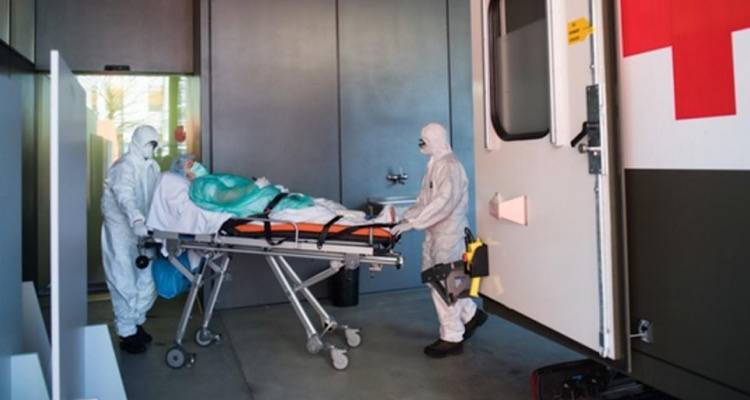 &Epsilon;&pi;&tau;ά &nu;έ&alpha; &kappa;&rho;&omicron;ύ&sigma;&mu;&alpha;&tau;&alpha; &kappa;&omicron;&rho;&omega;&nu;&omicron;ϊ&omicron;ύ &sigma;&tau;&eta;&nu; &Epsilon;&lambda;&lambda;ά&delta;&alpha; | &Kappa;&alpha;&nu;έ&nu;&alpha;&sigmaf; &theta;ά&nu;&alpha;&tau;&omicron;&sigmaf; &tau;&omicron; &tau;&epsilon;&lambda;&epsilon;&upsilon;&tau;&alpha;ί&omicron; 24&omega;&rho;&omicron;