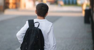 Γαλλία: 9χρονος ζούσε μόνος του επί δύο χρόνια και έκλεβε ντομάτες για να φάει