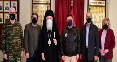 &Sigma;&epsilon; &Sigma;&kappa;ύ&rho;&omicron;, Ά&gamma;&iota;&omicron; &Epsilon;&upsilon;&sigma;&tau;&rho;ά&tau;&iota;&omicron;, &Sigma;&alpha;&mu;&omicron;&theta;&rho;ά&kappa;&eta; &kappa;&alpha;&iota; &Lambda;ή&mu;&nu;&omicron; &omicron; &Upsilon;&Phi;&Epsilon;&Theta;&Alpha; &Nu;&iota;&kappa;ό&lambda;&alpha;&omicron;&sigmaf; &Chi;&alpha;&rho;&delta;&alpha;&lambda;&iota;ά&sigmaf; (photos)