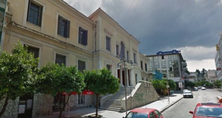 &Lambda;&alpha;&mu;ί&alpha;: &Sigma;ή&mu;&epsilon;&rho;&alpha; &eta; &epsilon;&kappa;&delta;ί&kappa;&alpha;&sigma;&eta; &tau;&eta;&sigmaf; &upsilon;&pi;ό&theta;&epsilon;&sigma;&eta;&sigmaf; &tau;&omicron;&upsilon; &delta;&iota;&kappa;&eta;&gamma;ό&rho;&omicron;&upsilon; &pi;&omicron;&upsilon; &kappa;&alpha;&tau;&eta;&gamma;&omicron;&rho;&epsilon;ί&tau;&alpha;&iota; &gamma;&iota;&alpha; &alpha;&sigma;έ&lambda;&gamma;&epsilon;&iota;&alpha; &sigma;&epsilon; 11&chi;&rho;&omicron;&nu;&omicron; &kappa;&omicron;&rho;ί&tau;&sigma;&iota;