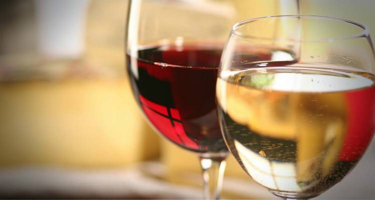 Έκκληση για μείωση του φόρου στο κρασί | Σε μειωμένα επίπεδα η φετινή παραγωγή στη Λήμνο