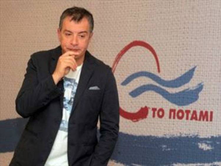 &Theta;&epsilon;&omicron;&delta;&omega;&rho;ά&kappa;&eta;&sigmaf;: &Omicron;ύ&tau;&epsilon; &delta;&epsilon;&xi;&iota;ά, &omicron;ύ&tau;&epsilon; &alpha;&rho;&iota;&sigma;&tau;&epsilon;&rho;ά
