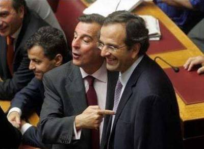 Κόβουν τα βουλευτικά προνόμια