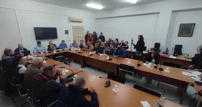 &Lambda;ή&mu;&nu;&omicron;&sigmaf;: Έ&kappa;&tau;&alpha;&kappa;&tau;&omicron; &Delta;&eta;&mu;&omicron;&tau;&iota;&kappa;ό &Sigma;&upsilon;&mu;&beta;&omicron;ύ&lambda;&iota;&omicron; &sigma;ή&mu;&epsilon;&rho;&alpha; &sigma;&tau;&iota;&sigmaf; 13:00 &gamma;&iota;&alpha; &tau;&omicron; &alpha;&kappa;&tau;&omicron;&pi;&lambda;&omicron;ϊ&kappa;ό