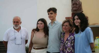 &Beta;&rho;ά&beta;&epsilon;&upsilon;&sigma;&eta; &alpha;&pi;ό &tau;&omicron;&nu; &ldquo;&Mu;.&Epsilon;.&Alpha;.&Sigma;. &Nu;έ&omicron;&iota; &Kappa;&alpha;&mu;&iota;&nu;ί&omega;&nu;&rdquo; &sigma;&tau;&omicron;&upsilon;&sigmaf; &mu;&alpha;&theta;&eta;&tau;έ&sigmaf; &tau;&omicron;&upsilon; &Gamma;&Epsilon;&Lambda; &Mu;&omicron;ύ&delta;&rho;&omicron;&upsilon; &gamma;&iota;&alpha; &tau;&eta; &delta;&iota;ά&kappa;&rho;&iota;&sigma;ή &tau;&omicron;&upsilon;&sigmaf; &sigma;&tau;&omicron; &delta;&iota;&alpha;&nu;&eta;&sigma;&iota;&omega;&tau;&iota;&kappa;ό &pi;&rho;&omega;&tau;ά&theta;&lambda;&eta;&mu;&alpha; &sigma;&kappa;&alpha;&kappa;&iota;&omicron;ύ