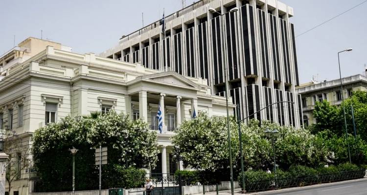 &Sigma;&epsilon; &upsilon;&psi;&eta;&lambda;&omicron;ύ&sigmaf; &tau;ό&nu;&omicron;&upsilon;&sigmaf; &eta; &alpha;&pi;ά&nu;&tau;&eta;&sigma;&eta; &tau;&omicron;&upsilon; &Upsilon;&Pi;&Epsilon;&Xi; &sigma;&tau;&eta;&nu; &Tau;&omicron;&upsilon;&rho;&kappa;ί&alpha; &gamma;&iota;&alpha; &tau;&omicron; &chi;&omega;&rho;&omicron;&tau;&alpha;&xi;&iota;&kappa;ό &tau;&omega;&nu; &Alpha;&Pi;&Epsilon;: &laquo;&Alpha;&pi;&omicron;&lambda;ύ&tau;&omega;&sigmaf; &xi;&epsilon;&kappa;ά&theta;&alpha;&rho;&omicron; &tau;&omicron; &kappa;&alpha;&theta;&epsilon;&sigma;&tau;ώ&sigmaf; &kappa;&upsilon;&rho;&iota;&alpha;&rho;&chi;ί&alpha;&sigmaf; &sigma;&tau;&omicron; &Alpha;&iota;&gamma;&alpha;ί&omicron;&raquo;