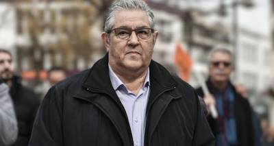 &Delta;&eta;&mu;ή&tau;&rho;&eta;&sigmaf; &Kappa;&omicron;&upsilon;&tau;&sigma;&omicron;ύ&mu;&pi;&alpha;&sigmaf;: &Theta;ύ&epsilon;&lambda;&lambda;&alpha; &alpha;&nu;&tau;&iota;&delta;&rho;ά&sigma;&epsilon;&omega;&nu; &gamma;&iota;&alpha; &tau;&omicron;&upsilon;&sigmaf; &laquo;sugar daddies&raquo; - &laquo;&Kappa;&alpha;&tau;&rho;&alpha;&kappa;ύ&lambda;&alpha; &sigma;&tau;&omicron;&nu; &sigma;&epsilon;&xi;&iota;&sigma;&mu;ό&raquo;