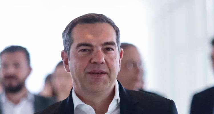 &Tau;&iota;&sigmaf; &theta;έ&sigma;&epsilon;&iota;&sigmaf; &tau;&omicron;&upsilon; &Sigma;&Upsilon;&Rho;&Iota;&Zeta;&Alpha; &theta;&alpha; &pi;&alpha;&rho;&omicron;&upsilon;&sigma;&iota;ά&sigma;&epsilon;&iota; &omicron; &Tau;&sigma;ί&pi;&rho;&alpha;&sigmaf; &tau;&iota;&sigmaf; &epsilon;&pi;ό&mu;&epsilon;&nu;&epsilon;&sigmaf; &eta;&mu;έ&rho;&epsilon;&sigmaf; | &Gamma;&iota;&alpha; &pi;&rho;&omicron;&sigma;&tau;&alpha;&sigma;ί&alpha; &alpha;' &kappa;&alpha;&tau;&omicron;&iota;&kappa;ί&alpha;&sigmaf;-&epsilon;&pi;&alpha;&gamma;&gamma;&epsilon;&lambda;&mu;&alpha;&tau;&iota;&kappa;ή&sigmaf; &sigma;&tau;έ&gamma;&eta;&sigmaf;