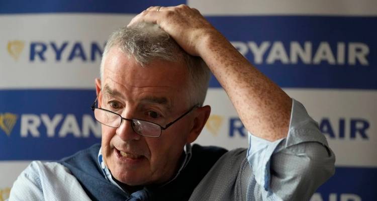 Μάστιγα οι μεθυσμένοι που μπαίνουν στα αεροπλάνα, λέει ο CEO της Ryanair -Συχνό φαινόμενο στα ελληνικά νησιά