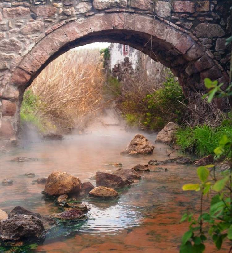 &Epsilon;&beta;&delta;&omicron;&mu;ά&delta;&alpha; &epsilon;&kappa;&delta;&eta;&lambda;ώ&sigma;&epsilon;&omega;&nu; &mu;&epsilon; &theta;έ&mu;&alpha; &laquo;&Omicron; &kappa;ύ&kappa;&lambda;&omicron;&sigmaf; &tau;&omicron;&upsilon; &iota;&alpha;&mu;&alpha;&tau;&iota;&kappa;&omicron;ύ &nu;&epsilon;&rho;&omicron;ύ &sigma;&tau;&omicron; &Beta;ό&rho;&epsilon;&iota;&omicron; &Alpha;&iota;&gamma;&alpha;ί&omicron;&raquo;