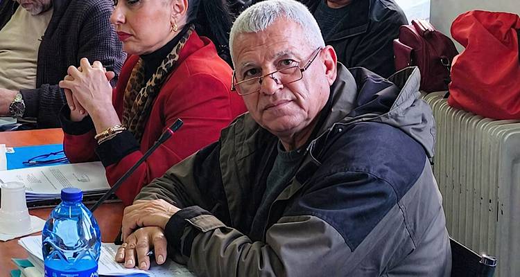 &Epsilon;&pi;&alpha;&nu;έ&rho;&chi;&epsilon;&tau;&alpha;&iota; &omicron; &Tau;&omicron;&upsilon;&lambda;&alpha;&delta;έ&lambda;&eta;&sigmaf; &gamma;&iota;&alpha; &tau;&omicron; &Pi;&alpha;&lambda;&lambda;&eta;&mu;&nu;&iota;&alpha;&kappa;ό &Tau;&alpha;&mu;&epsilon;ί&omicron;: &laquo;&Alpha;&nu; &delta;&epsilon;&nu; &sigma;&pi;ά&sigma;&epsilon;&tau;&epsilon; &alpha;&upsilon;&gamma;ά &kappa;. &Delta;ή&mu;&alpha;&rho;&chi;&epsilon;, &omicron;&mu;&epsilon;&lambda;έ&tau;&alpha; &delta;&epsilon;&nu; &gamma;ί&nu;&epsilon;&tau;&alpha;&iota;&raquo;