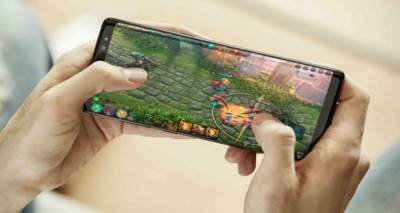 Νέο Galaxy Note 8: Χαρακτηριστικά, τιμή, κυκλοφορία Ελλάδα (photos + video)