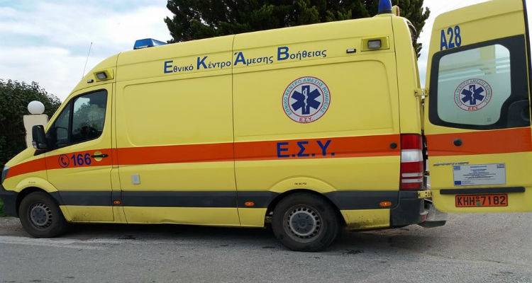 &Mu;ύ&rho;&iota;&nu;&alpha;: &Eta; &mu;&alpha;&mu;ά &tau;&omicron;&upsilon; 2&chi;&rho;&omicron;&nu;&omicron;&upsilon; &alpha;&gamma;&omicron;&rho;&iota;&omicron;ύ &pi;&omicron;&upsilon; &kappa;&iota;&nu;&delta;ύ&nu;&epsilon;&upsilon;&sigma;&epsilon; &mu;&iota;&lambda;ά&epsilon;&iota; &sigma;&tau;&omicron;&nu; FM100
