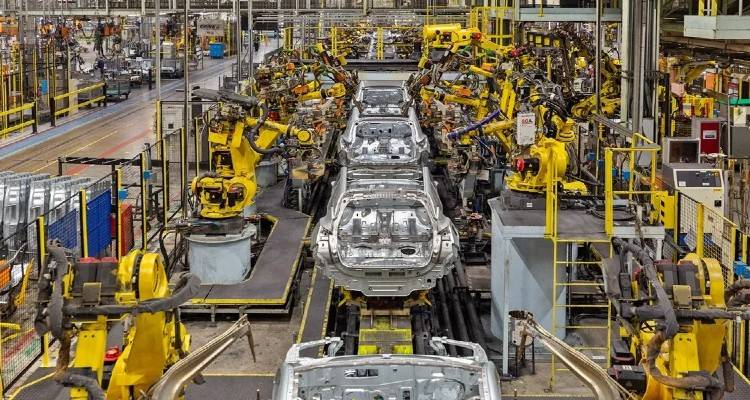Επιτέλους: Ανοίγει ο δρόμος για αυτοκίνητα Made in… Greece!