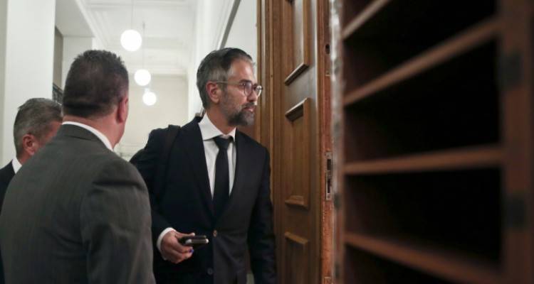 &Phi;&rho;&omicron;&upsilon;&zeta;ή&sigmaf; &sigma;&tau;&eta;&nu; &pi;&rho;&omicron;&alpha;&nu;&alpha;&kappa;&rho;&iota;&tau;&iota;&kappa;ή: &Eta; &Tau;&omicron;&upsilon;&lambda;&omicron;&upsilon;&pi;ά&kappa;&eta; &delta;&epsilon;&nu; ή&theta;&epsilon;&lambda;&epsilon; &nu;&alpha; &kappa;&alpha;&tau;&alpha;&theta;έ&sigma;&omega; &tau;&eta;&nu; &alpha;&lambda;ή&theta;&epsilon;&iota;&alpha;, &alpha;&lambda;&lambda;ά &nu;&alpha; &delta;ώ&sigma;&omega; &tau;&omicron;&upsilon;&sigmaf; 10 &pi;&omicron;&lambda;&iota;&tau;&iota;&kappa;&omicron;ύ&sigmaf;