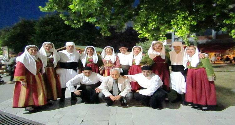 &Omicron; &Pi;&omicron;&lambda;&iota;&tau;&iota;&sigma;&tau;&iota;&kappa;ό&sigmaf; &Sigma;ύ&lambda;&lambda;&omicron;&gamma;&omicron;&sigmaf; &Lambda;&eta;&mu;&nu;&iota;ώ&nu; &Kappa;&alpha;&beta;ά&lambda;&alpha;&sigmaf; έ&rho;&chi;&epsilon;&tau;&alpha;&iota; &Lambda;ή&mu;&nu;&omicron;