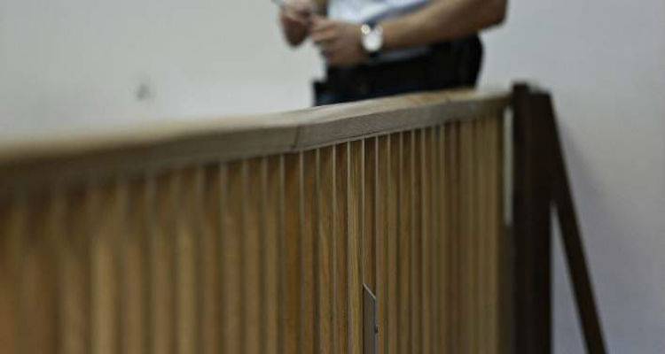 &Sigma;&tau;&Epsilon;: &laquo;&Omicron;&chi;&iota;&raquo; &sigma;&epsilon; &tau;&alpha;&mu;ί&alpha; &delta;ή&mu;&omicron;&upsilon; &pi;&omicron;&upsilon; &upsilon;&pi;&epsilon;&xi;&alpha;ί&rho;&epsilon;&sigma;&epsilon; 135.000 &epsilon;&upsilon;&rho;ώ &kappa;&alpha;&iota; ή&theta;&epsilon;&lambda;&epsilon; &nu;&alpha; &epsilon;&pi;&iota;&sigma;&tau;&rho;έ&psi;&epsilon;&iota; &sigma;&tau;&eta; &theta;έ&sigma;&eta; &tau;&omicron;&upsilon;