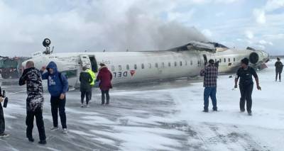 Σοκ με το αεροσκάφος που αναποδογύρισε στον Καναδά, αδιανόητες εικόνες -15 τραυματίες, οι 3 σοβαρά