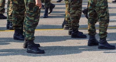 &Sigma;&omicron;&kappa; &sigma;&tau;&eta; &Theta;&epsilon;&sigma;&sigma;&alpha;&lambda;&omicron;&nu;ί&kappa;&eta;: &Alpha;&upsilon;&tau;&omicron;&kappa;&tau;ό&nu;&eta;&sigma;&epsilon; &mu;&epsilon; &kappa;&alpha;&rho;&alpha;&mu;&pi;ί&nu;&alpha; &sigma;&tau;&rho;&alpha;&tau;&iota;&omega;&tau;&iota;&kappa;ό&sigmaf;, &pi;&alpha;&tau;έ&rho;&alpha;&sigmaf; 5 &pi;&alpha;&iota;&delta;&iota;ώ&nu;