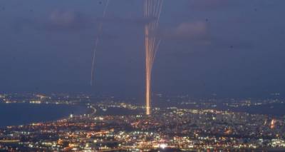 Πρώτη φορά η Χεζμπολάχ εκτόξευσε πύραυλο προς το Τελ Αβίβ | «Στόχος η Μοσάντ» λένε, «πήγαινε σε αμάχους» απαντά το Ισραήλ