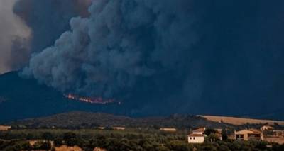 &Alpha;&lambda;&epsilon;&xi;&alpha;&nu;&delta;&rho;&omicron;ύ&pi;&omicron;&lambda;&eta;: &Mu;ή&nu;&upsilon;&mu;&alpha; &tau;&omicron;&upsilon; 112 &lambda;ό&gamma;&omega; &tau;&eta;&sigmaf; &phi;&omega;&tau;&iota;ά&sigmaf; &ndash; &laquo;&Kappa;&lambda;&epsilon;ί&sigma;&tau;&epsilon; &pi;ό&rho;&tau;&epsilon;&sigmaf; &kappa;&alpha;&iota; &pi;&alpha;&rho;ά&theta;&upsilon;&rho;&alpha;&raquo;