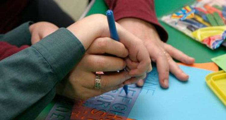 &Epsilon;&lambda;&lambda;&epsilon;ί&psi;&epsilon;&iota;&sigmaf; &sigma;&tau;&eta;&nu; &Epsilon;&iota;&delta;&iota;&kappa;ή &Alpha;&gamma;&omega;&gamma;ή &tau;&eta;&sigmaf; &Lambda;ή&mu;&nu;&omicron;&upsilon;